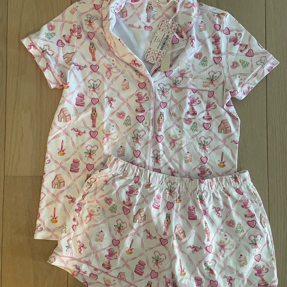 Roller rabbit LoveShackFancy Sugarplum christmas Pajama Set (Size S)